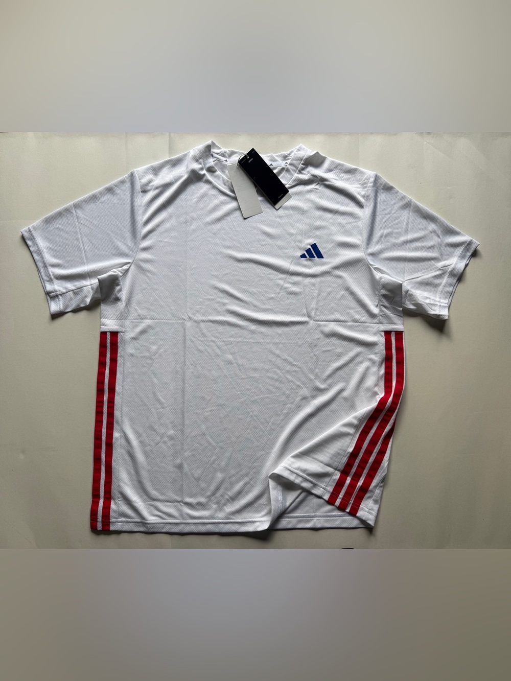 Adidas Men’s Workout Essential Base 3-Stripes Shirt White/Red KE8976